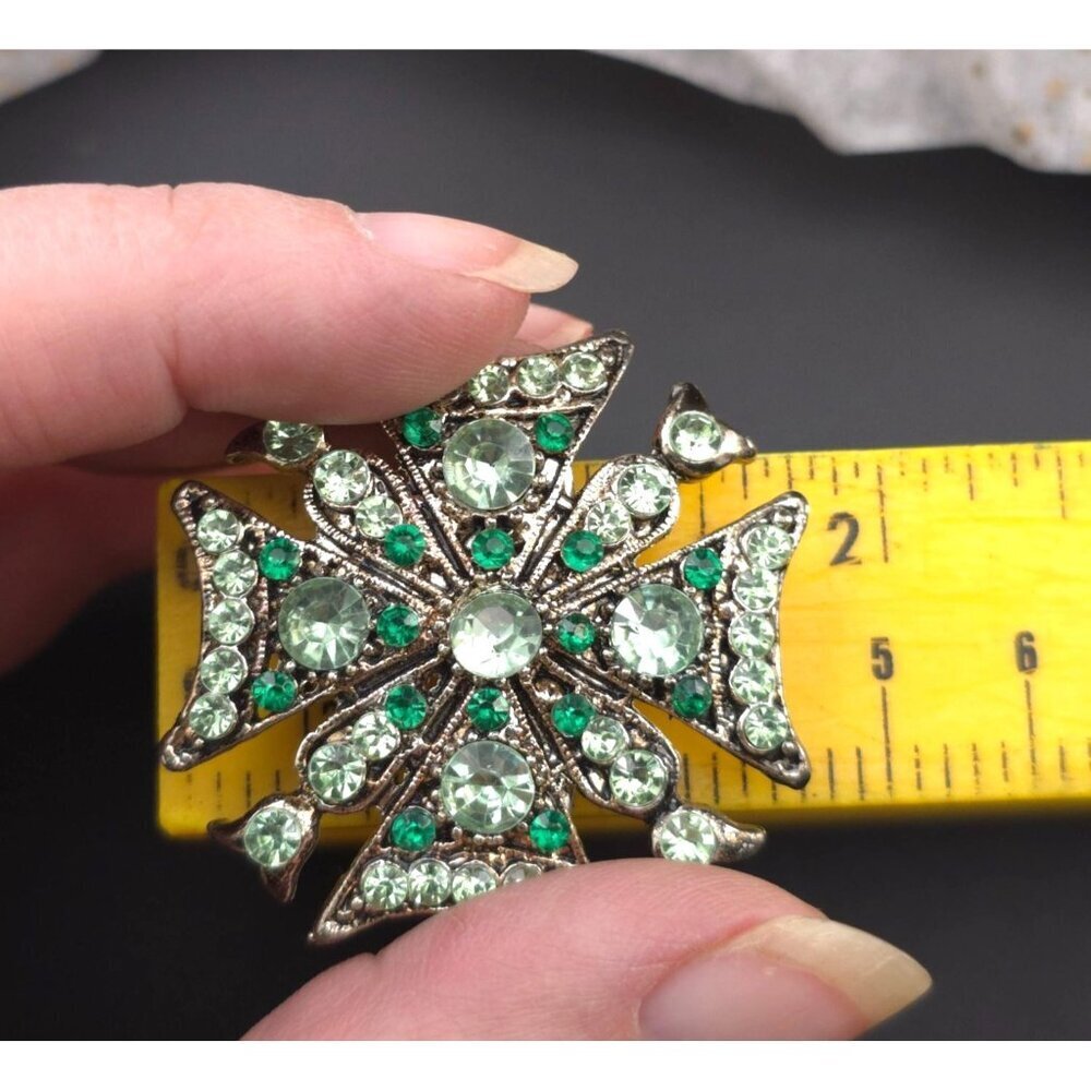 Vintage Green Rhinestone Cross Brooch Pin Statement READ - Picture 8 of 9